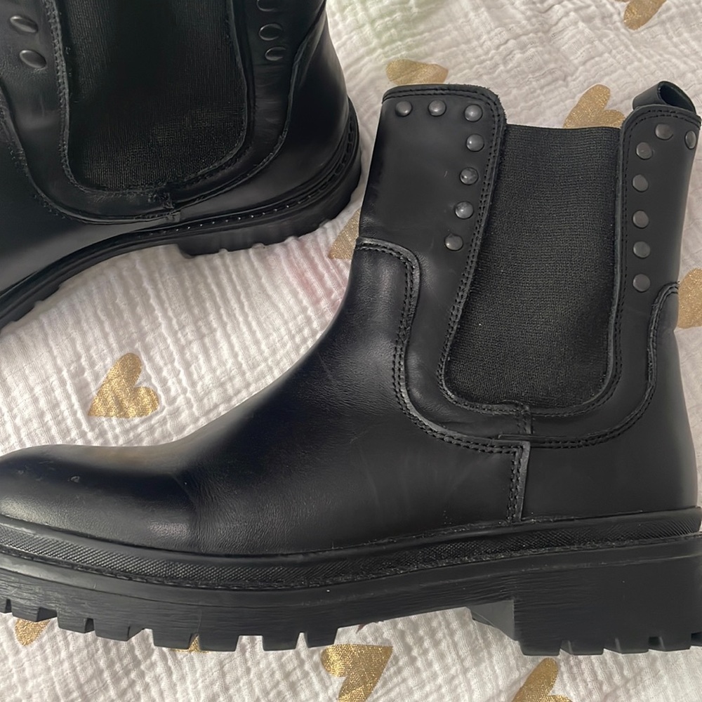 Black slip on ankle boots